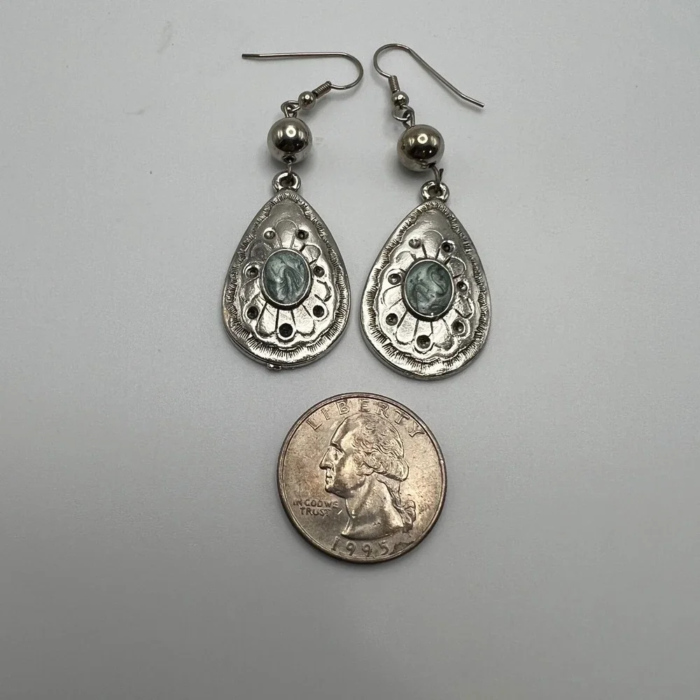 Vintage Pierced Earrings Silver‎ Tone Drop Dangle Green Swirl Enamel Center